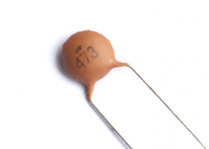 Ceramic Disc Capacitor • .047 uF